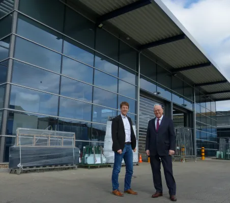 Bild: FRERICHS GLAS - 145 Jahre Tradition und Leidenschaft