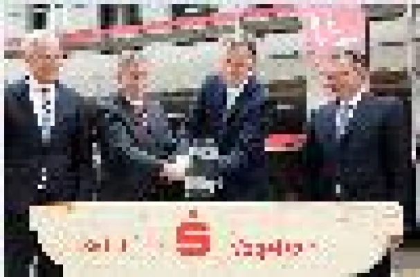 Bild: Kreissparkasse feiert Richtfest für neues Verwaltungsgebäude