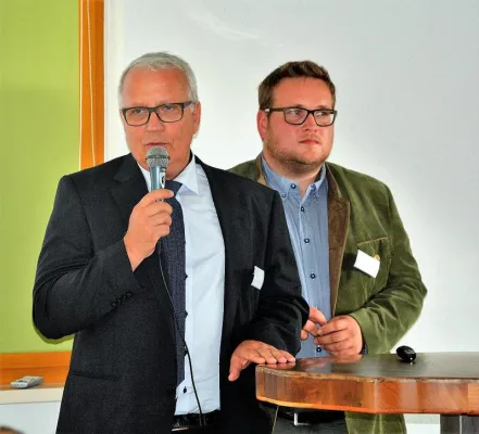 Ergebnisse Spitzencluster BioEconomy - 5 Jahre Holzimpulszentrum Bild: Ergebnisse Spitzencluster BioEconomy - 5 Jahre Holzimpulszentrum