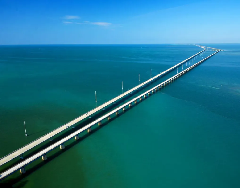 Marathon/Seven Mile Bridge (c) Rob O'Neal