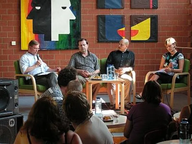 Polit-Café im CJD Jugenddorf Offenburg zu Chancen auf dem Arbeitsmarkt Bild: Polit-Café im CJD Jugenddorf Offenburg zu Chancen auf dem Arbeitsmarkt