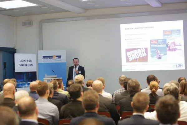 3D Druck in der Praxis – 4. Innovationstag Lasertechnik Bild: 3D Druck in der Praxis – 4. Innovationstag Lasertechnik