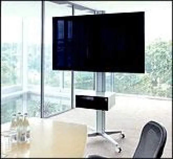 Bild: Business Trading Shops GmbH präsentiert neuen Monitorständer