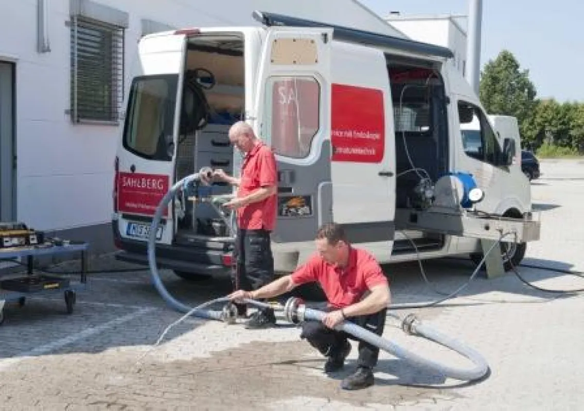 Schlauchwiederholprüfung mit dem Prüfmobil von SAHLBERG