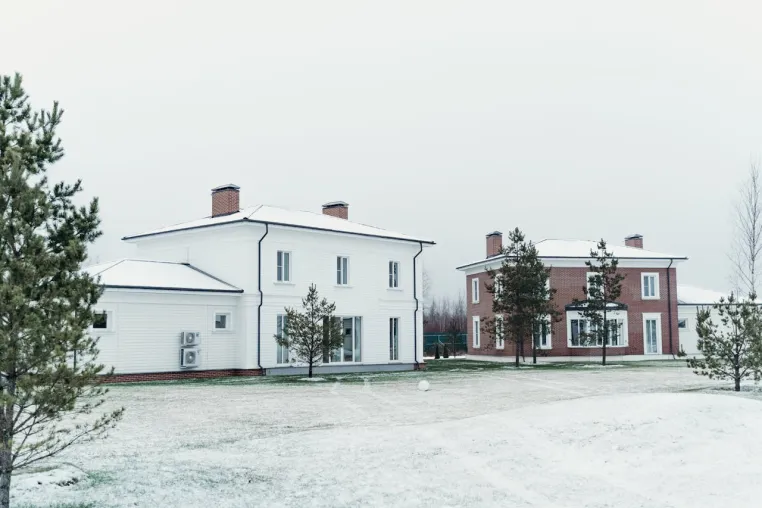 Bild: Hausverkauf im Winter: Warum sich der Zeitpunkt für Eigentümer in Saarbrücken lohnt