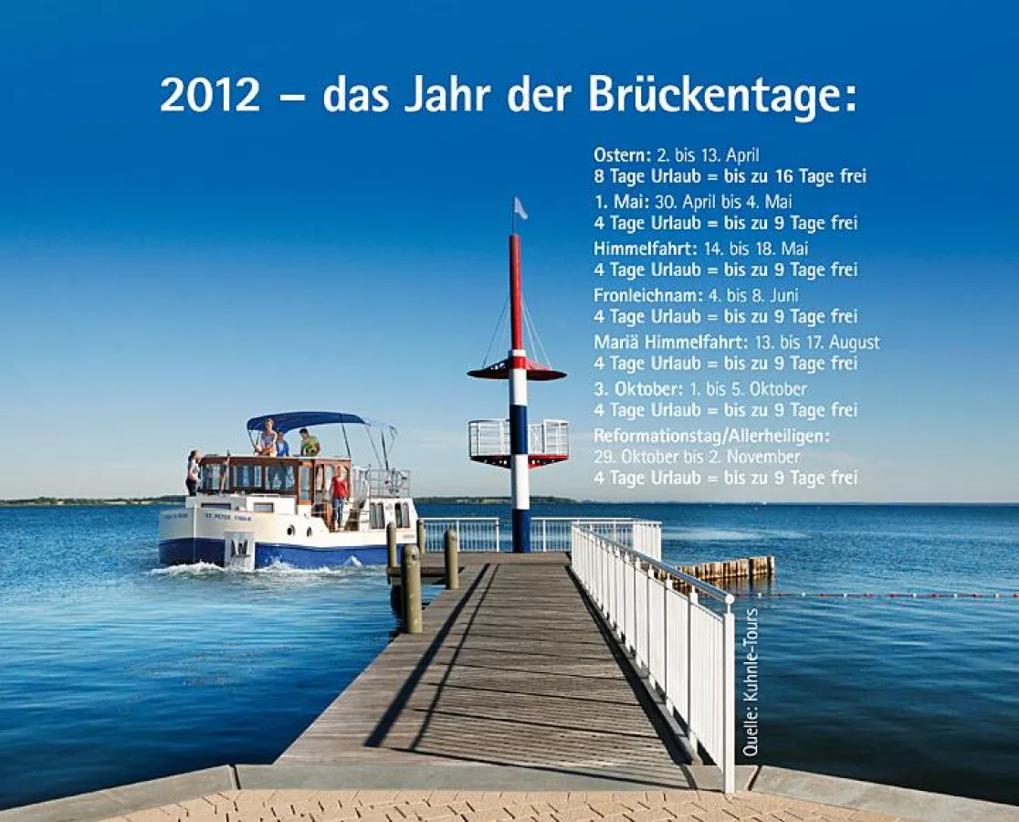 Primus-Kormoran vor der Seebrücke im Hafendorf Müritz