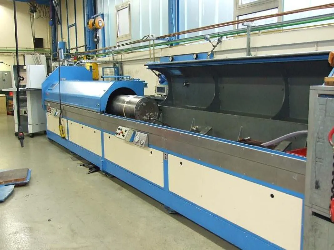 Hydraulikspeicherprüfstand bei Bolenz & Schäfer
