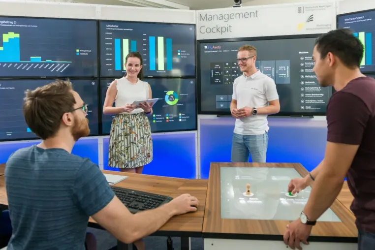 Bild: Softwareentwickler Lexware unterstützt Ausbildung an der Fakultät Informatik