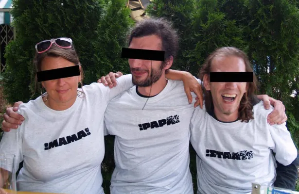 Bild: Mama! Papa! Staat! Eine expressionistische Reflexion über die Gesellschaft