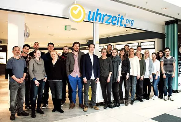 Bild: uhrzeit.org kauft uhrzeit.de