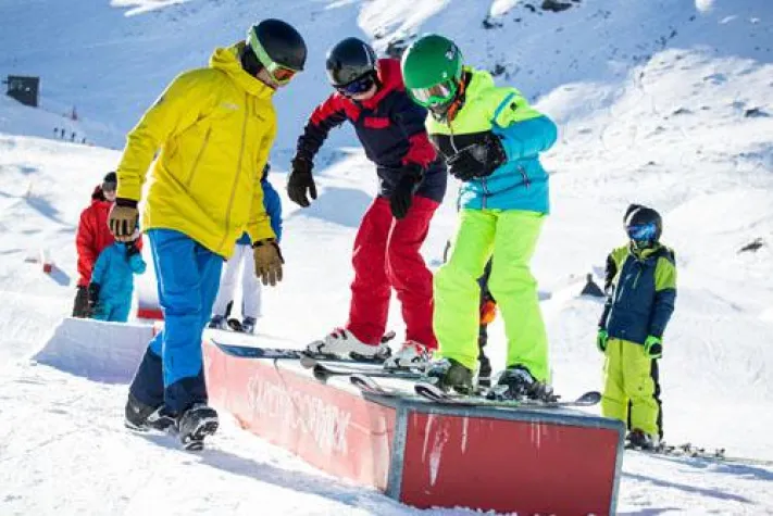 Bild: SNOWHOW Kids’ Days - Parks shredden wie kleine Profis