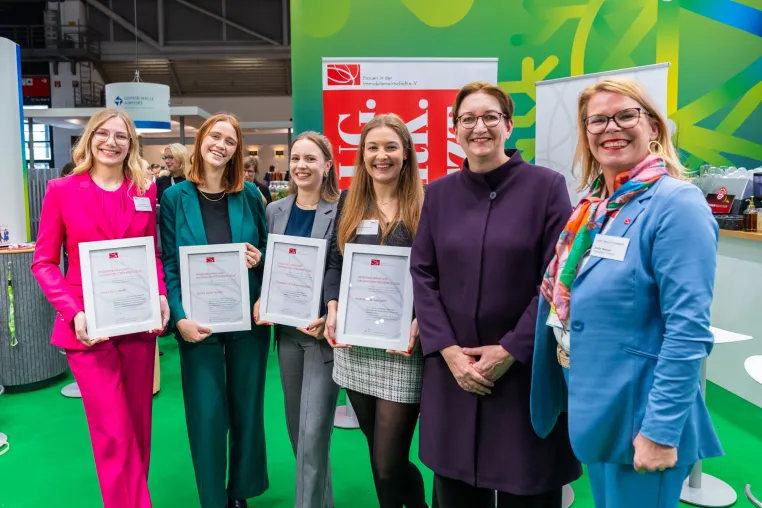 Bild: Immofrauen verleihen unter der Schirmherrschaft von Bundesministerin Klara Geywitz Nachwuchsförderpreis