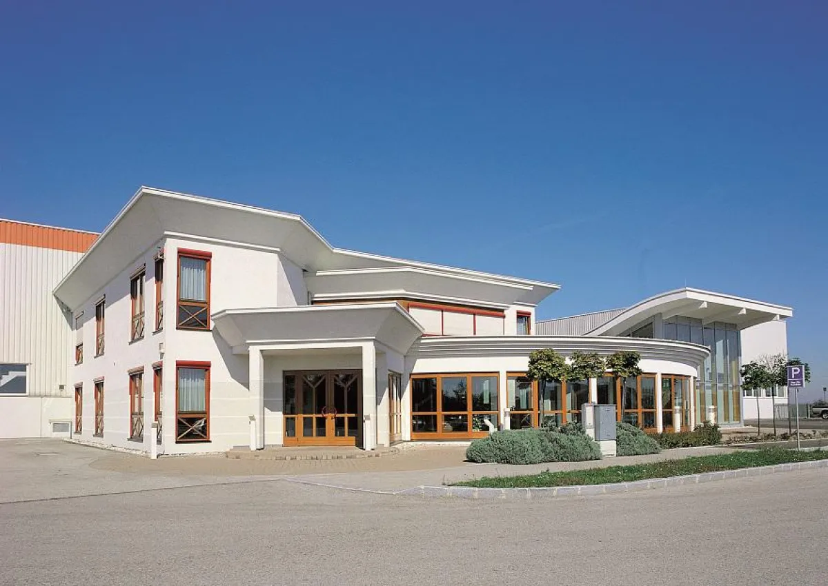 VARIOBAU Werk und Bemusterungszentrum, copyright VARIO-BAU