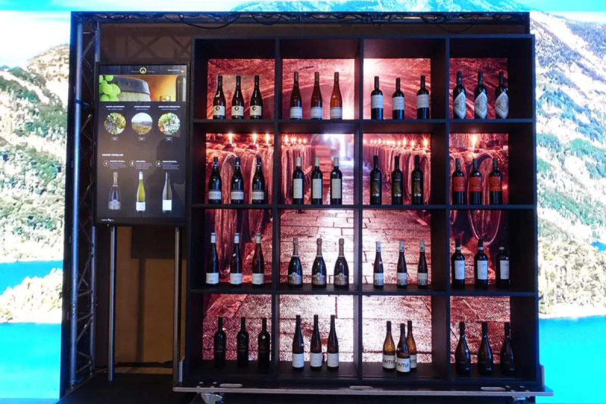 Interaktive Shoplösung von LEDitgo (Foto: LEDitgo, frei zur Veröffentlichung bei Namensnennung)