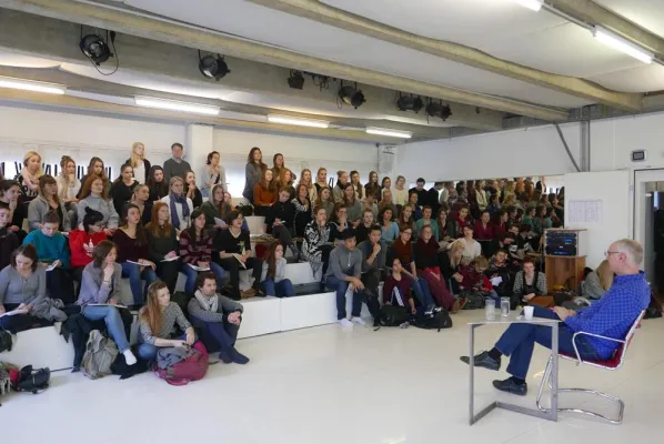 Bild: Gelungener Auftakt zur Ringvorlesung "What you always wanted to know about dance"