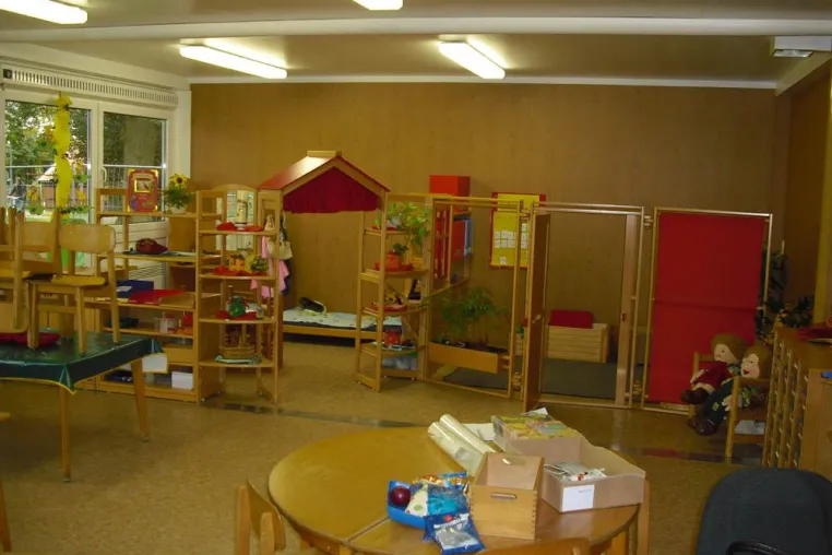 Bild: Temporäres Kinderparadies in ELA Raumlösung - Kindertagesstätte St. Clemens wird komplett saniert