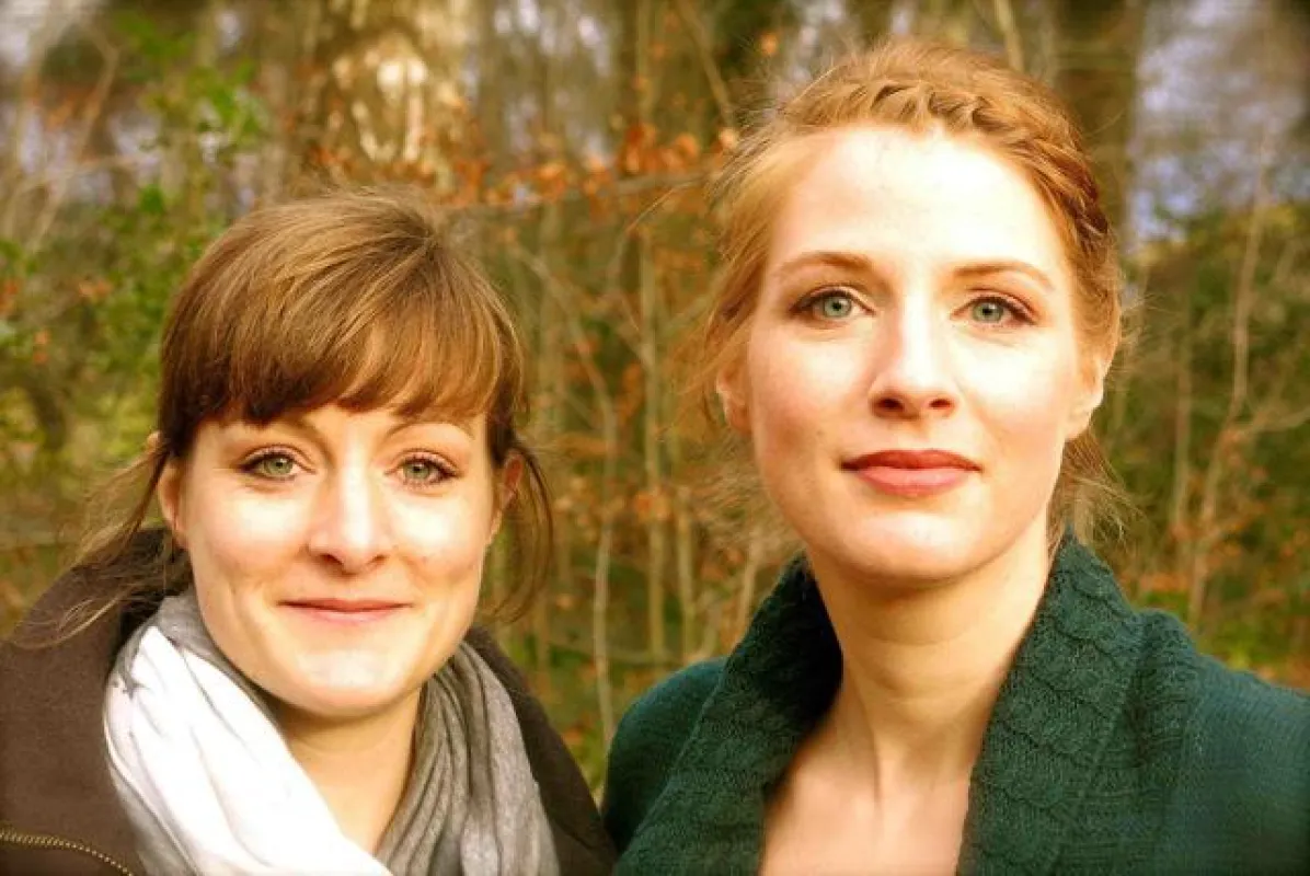 Stimmdozentinnen Astrid und Ina Hagenau