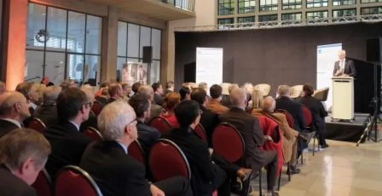 Bild: Verbund IQ gGmbH künftig unter dem Dach der neuen OHM Professional School