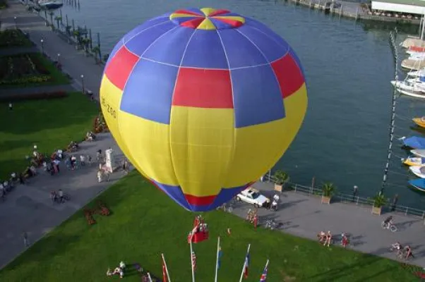 Deutschlands kleinster Heißluftballon erobert die Balloon Sail 2010 Bild: Deutschlands kleinster Heißluftballon erobert die Balloon Sail 2010