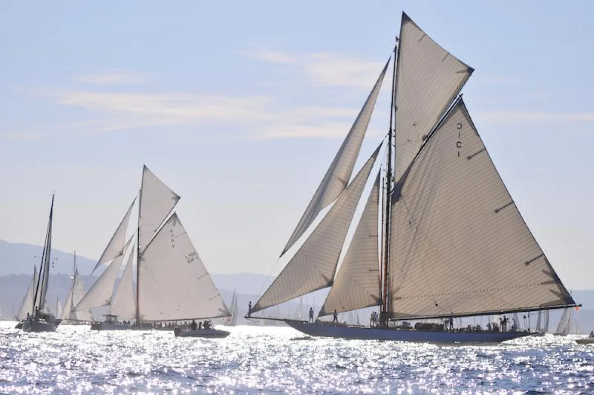 Klassikyachten in St Ttropez