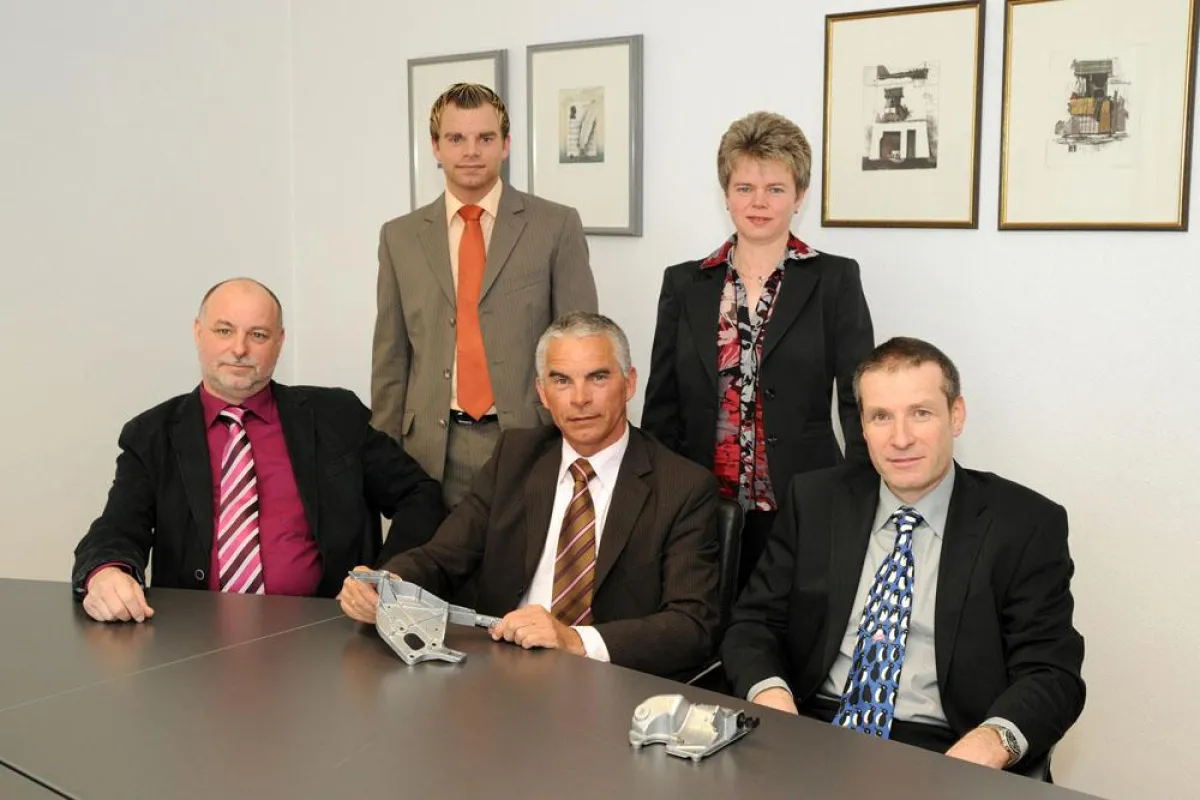 Das Führungsteam von SANDER-DRUCKGUSS: v.l.: Michael Wickert (Betriebsleiter), Christian Sander (Ass. d. Geschäftsleitung), Michael Sander (Geschäftsführer), Birgit Sander-Bellingrath (Prokuristin), U
