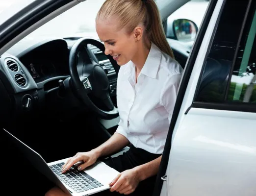 Bild: In-Vehicle Computer im Automotive-Bereich wirkungsvoll absichern