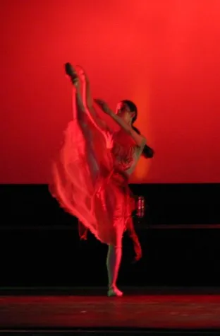 Bild: Tanztheater "CHARISMA" in ZÜRICH und KÖLN