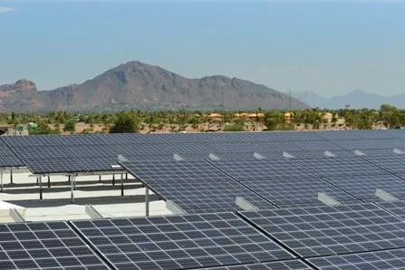 Bild: Branchenführende Solar-Wechselrichter mit der Technologie von Echelon ausgestattet