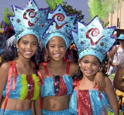 Riesensause in der Karibik - Aruba feiert den 55. Karneval Bild: Riesensause in der Karibik - Aruba feiert den 55. Karneval