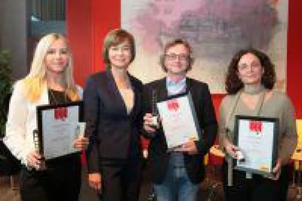 Bild: Das Rote Kreuz und LOTTO Deutschland würdigen Journalisten mit dem DRK-Medienpreis