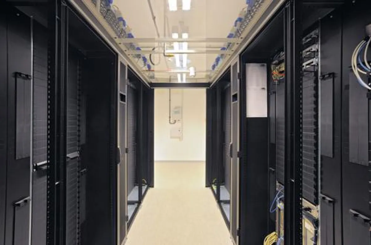 Die Klimatisierung erfolgt In-Row