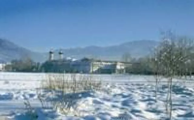 Bild: Erste Kooperationen des Denkmalpflegezentrums Benediktbeuern mit der Bauindustrie