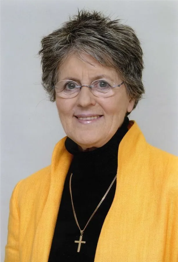 Dr. Lea Ackermann