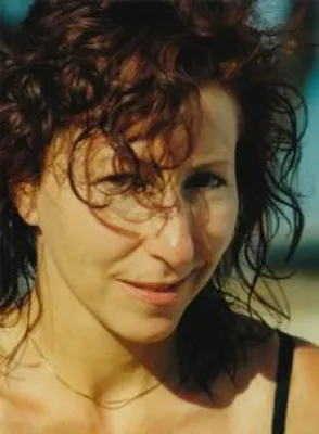 Bild: Reina Ilona Vildebrand – Musikalische Leseperformance »Mongolenkind« am 30.09.10 in Duisburg