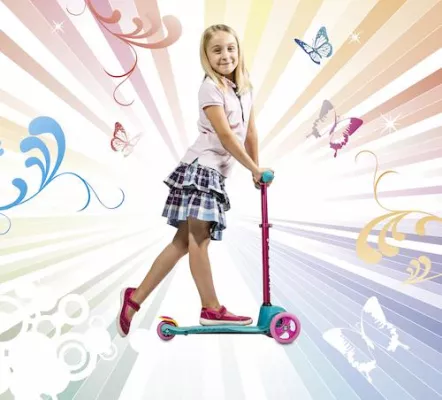 Bild: Farbenfrohe Newcomer – HUDORA bringt mit Skate Wonders eine neue Design-Linie fur Kinder auf den Markt