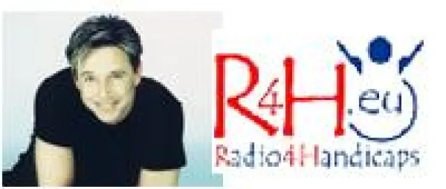 Bild: Radio4Handicaps präsentiert Sänger Matthias „Kasche“ Kartner beim „11. Tag der Begegnung“ in Xanten