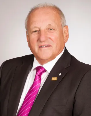 Bild: VDIV Hessen fordert schnelle Umsetzung der WEG-Reform, um Klimaschutzziele zu erreichen