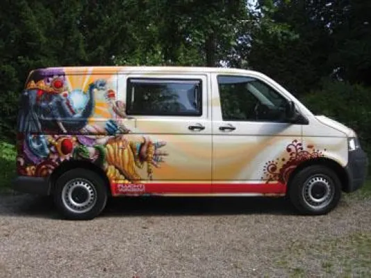 Bild: Einladung zur Preisverleihung Designwettbewerb zur „Fluchtwagen“-Gestaltung