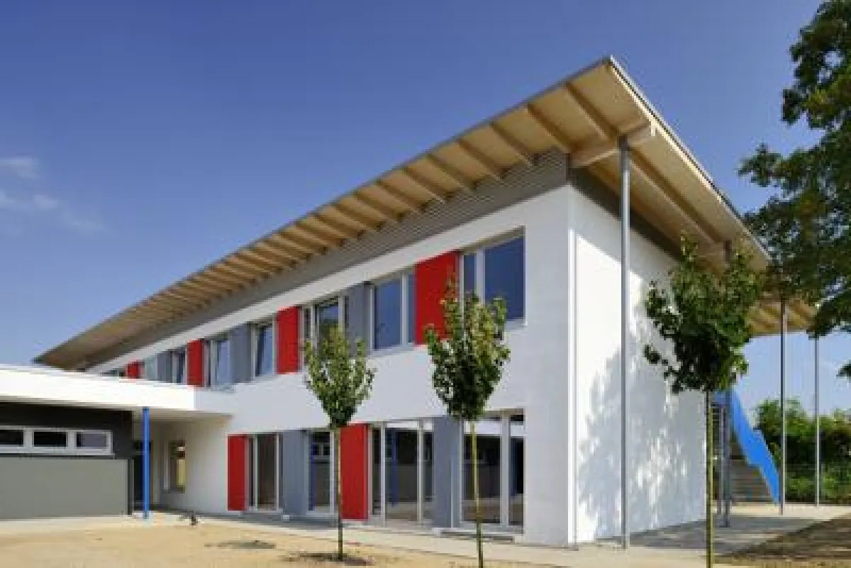 hochwertiger Schulerweiterungsneubau