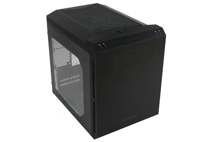 P50 WINDOW: Flüsterleises Gaming-Gehäuse im geräumigen Cube-Kleinformat Bild: P50 WINDOW: Flüsterleises Gaming-Gehäuse im geräumigen Cube-Kleinformat