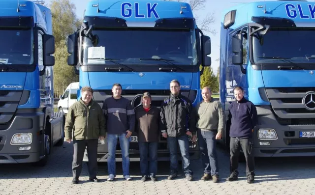 Bild: Der Spatenstich in eine bessere Zukunft