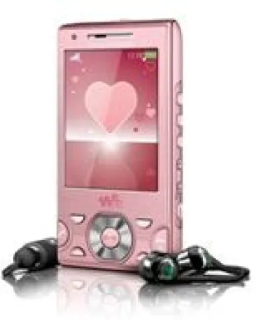 Bild: „Girls just wanna have fun“: Das Sony Ericsson W995 sweetheart edition lässt Mädchen-Herzen schmelzen