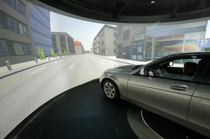 Bild: Wie sieht die Zukunft der Fahrsimulatoren aus?