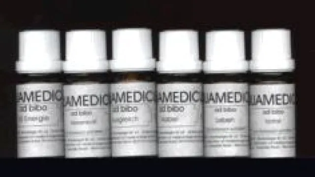 Bild: Hilfe aus der Natur durch Mineralien- & Edelsteinelixiere