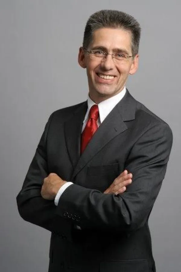 Stuart Marshall, COO the campus GmbH