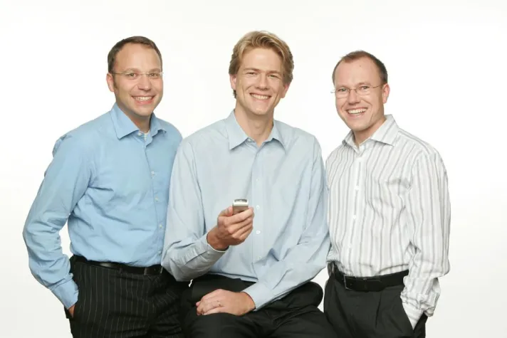 Bild: Blau Mobilfunk wählt Heliad Equity Partners