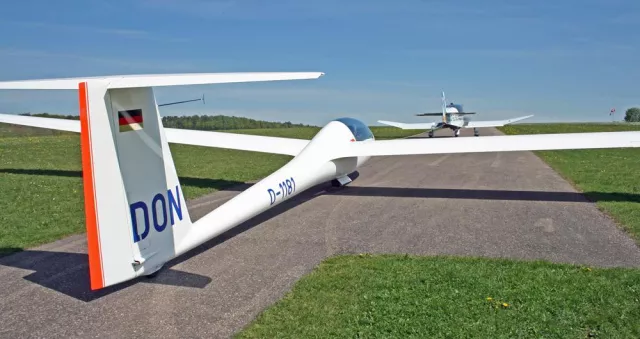 Bild: Wetter sorgt für mäßigen Start der Segelfluggruppe Donauwörth-Monheim in die Segelflug-Bundesliga