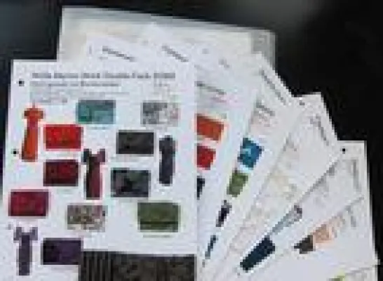 Bild: Farbkarten unverzichtbar zum Abgleich der Farben für modische Stoffe - nun für kleines Geld zu kaufen