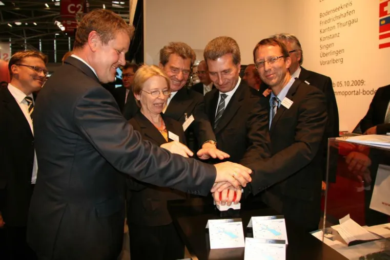 Bild: Internationale Bodenseeregion auf der EXPO REAL: Oettinger eröffnet grenzenloses Gewerbeimmobilienportal