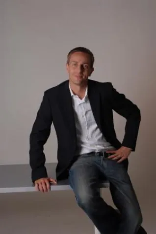 Bild: Altes Eisen oder reich an Erfahrung? Sag deine Meinung